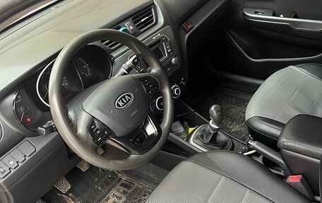 KIA Rio III рестайлинг, 2012 год, 820 000 рублей, 10 фотография