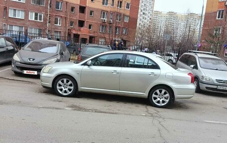 Toyota Avensis III рестайлинг, 2003 год, 560 000 рублей, 5 фотография