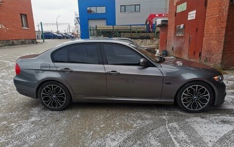 BMW 3 серия, 2011 год, 1 350 000 рублей, 4 фотография