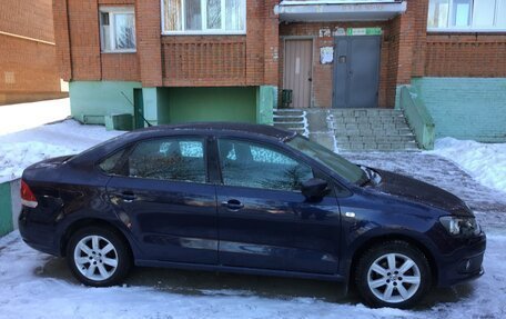 Volkswagen Polo VI (EU Market), 2013 год, 900 000 рублей, 3 фотография