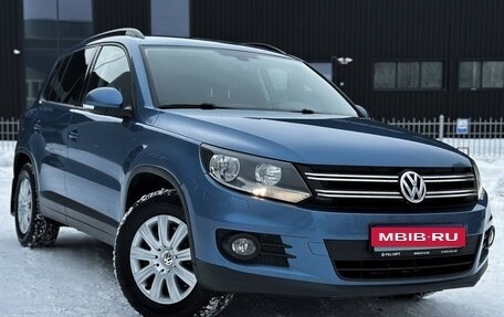 Volkswagen Tiguan I, 2011 год, 1 230 000 рублей, 2 фотография