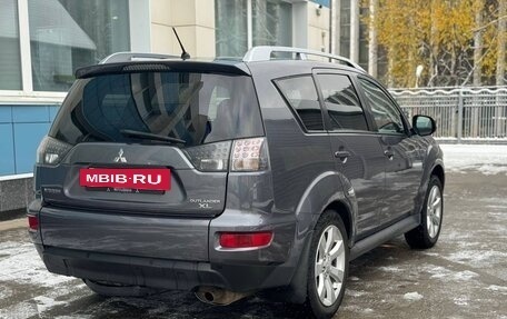 Mitsubishi Outlander III рестайлинг 3, 2010 год, 1 240 000 рублей, 3 фотография