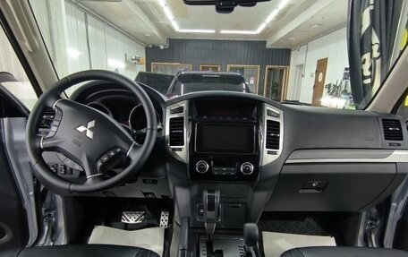 Mitsubishi Pajero IV, 2015 год, 3 420 000 рублей, 9 фотография