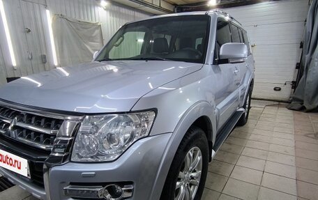 Mitsubishi Pajero IV, 2015 год, 3 420 000 рублей, 21 фотография