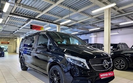 Mercedes-Benz V-Класс, 2021 год, 9 750 000 рублей, 3 фотография