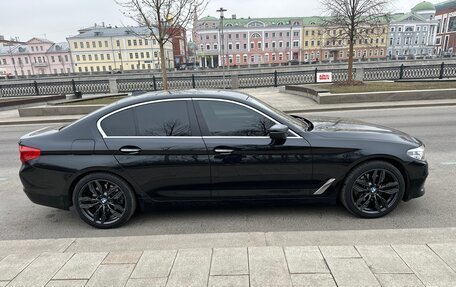 BMW 5 серия, 2018 год, 2 800 000 рублей, 8 фотография