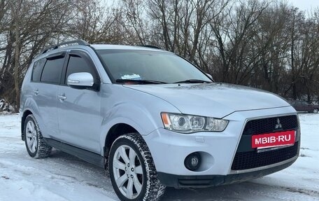 Mitsubishi Outlander III рестайлинг 3, 2011 год, 1 450 000 рублей, 7 фотография