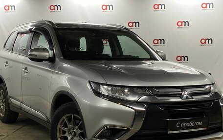 Mitsubishi Outlander III рестайлинг 3, 2015 год, 1 549 000 рублей, 1 фотография