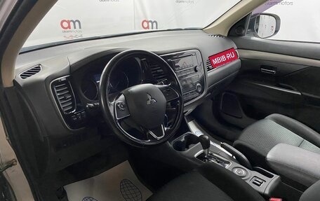 Mitsubishi Outlander III рестайлинг 3, 2015 год, 1 549 000 рублей, 10 фотография