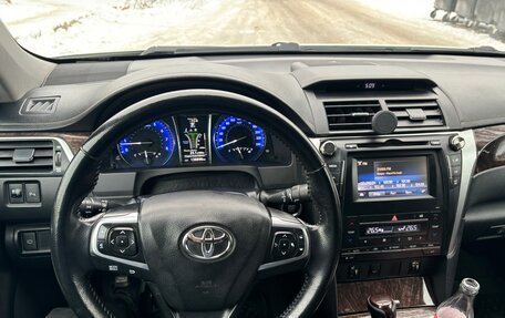 Toyota Camry, 2015 год, 1 850 000 рублей, 15 фотография