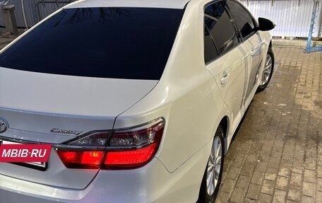 Toyota Camry, 2015 год, 1 850 000 рублей, 18 фотография