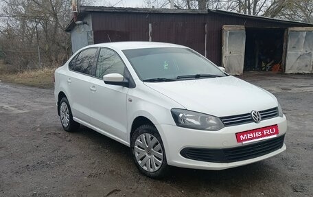 Volkswagen Polo VI (EU Market), 2015 год, 850 000 рублей, 3 фотография