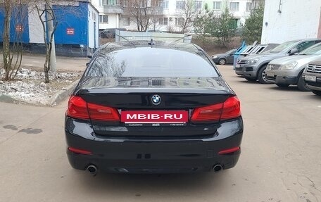 BMW 5 серия, 2018 год, 2 420 000 рублей, 6 фотография