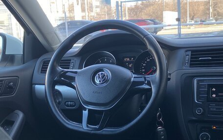 Volkswagen Jetta VI, 2016 год, 1 399 000 рублей, 12 фотография