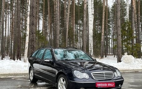 Mercedes-Benz C-Класс, 2003 год, 725 000 рублей, 4 фотография