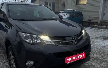 Toyota RAV4, 2015 год, 1 550 000 рублей, 2 фотография