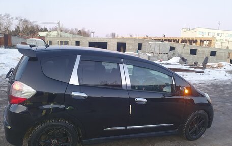 Honda Fit III, 2010 год, 749 000 рублей, 10 фотография