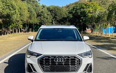 Audi Q3, 2021 год, 2 700 000 рублей, 2 фотография