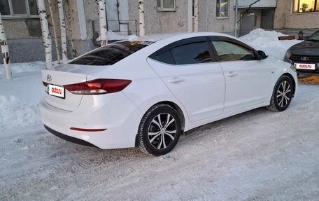 Hyundai Elantra VI рестайлинг, 2016 год, 1 200 000 рублей, 7 фотография