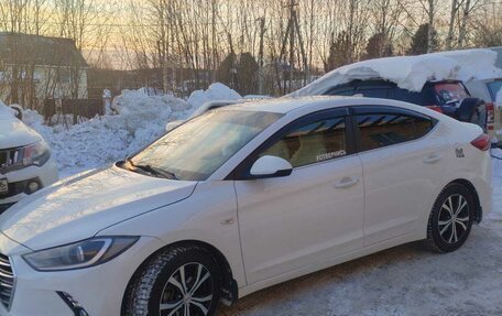 Hyundai Elantra VI рестайлинг, 2016 год, 1 200 000 рублей, 9 фотография