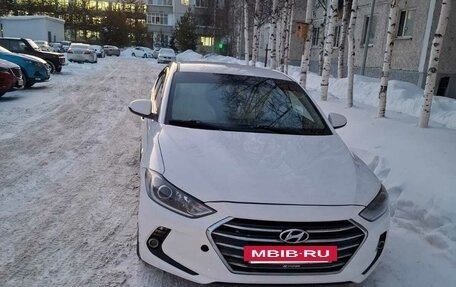 Hyundai Elantra VI рестайлинг, 2016 год, 1 200 000 рублей, 10 фотография