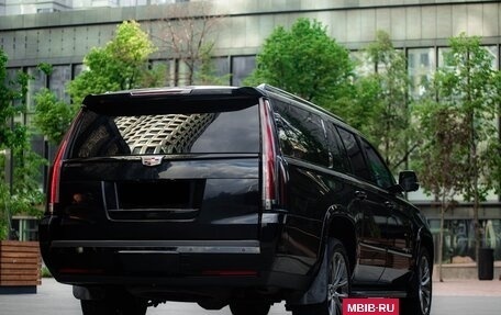 Cadillac Escalade IV, 2019 год, 8 100 000 рублей, 15 фотография