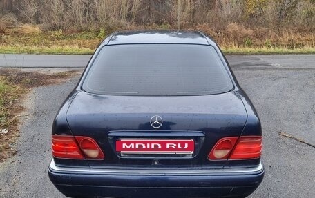 Mercedes-Benz E-Класс, 1997 год, 470 000 рублей, 7 фотография