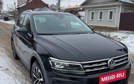 Volkswagen Tiguan II, 2019 год, 3 150 000 рублей, 2 фотография