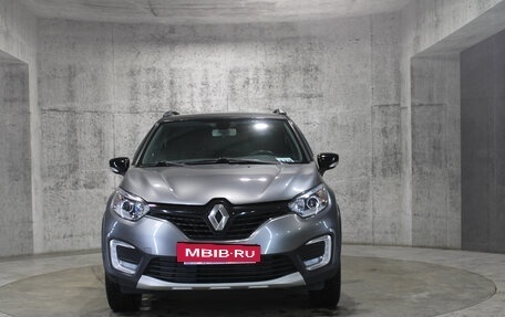 Renault Kaptur I рестайлинг, 2017 год, 1 145 000 рублей, 2 фотография