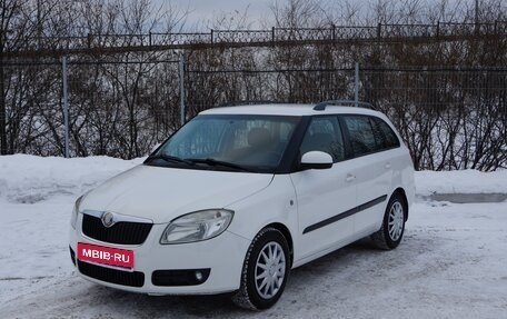 Skoda Fabia II, 2008 год, 445 000 рублей, 1 фотография