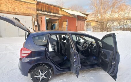 Honda Fit III, 2007 год, 650 000 рублей, 2 фотография