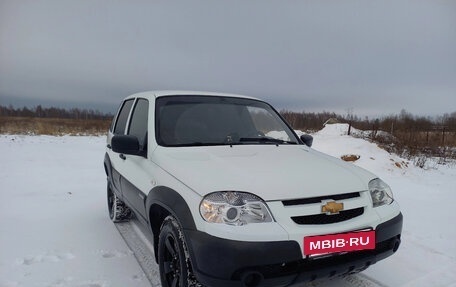 Chevrolet Niva I рестайлинг, 2014 год, 600 000 рублей, 4 фотография