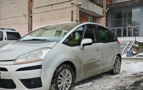 Citroen C4 Picasso II рестайлинг, 2010 год, 540 000 рублей, 2 фотография