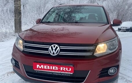 Volkswagen Tiguan I, 2013 год, 1 450 000 рублей, 2 фотография