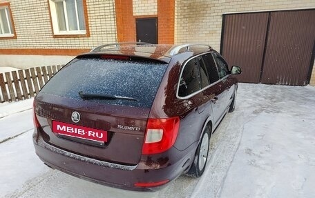 Skoda Superb III рестайлинг, 2012 год, 1 150 000 рублей, 7 фотография