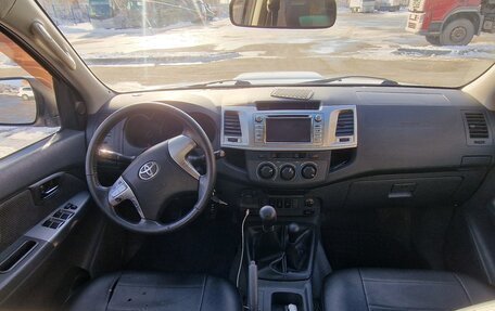 Toyota Hilux VII, 2012 год, 1 900 000 рублей, 4 фотография