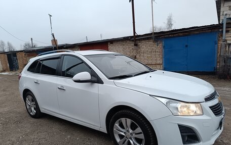 Chevrolet Cruze II, 2014 год, 950 000 рублей, 9 фотография