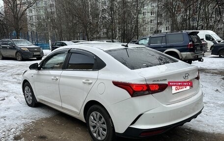 Hyundai Solaris II рестайлинг, 2021 год, 1 850 000 рублей, 7 фотография