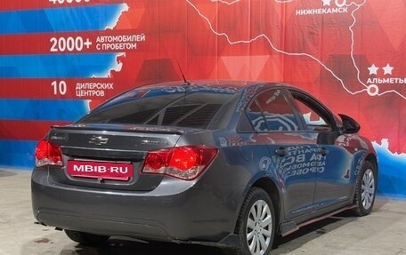 Chevrolet Cruze II, 2011 год, 529 900 рублей, 8 фотография