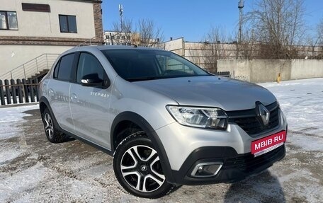 Renault Logan II, 2019 год, 1 309 900 рублей, 1 фотография