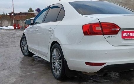 Volkswagen Jetta VI, 2014 год, 1 020 000 рублей, 3 фотография