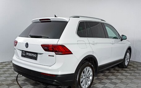 Volkswagen Tiguan II, 2018 год, 4 182 000 рублей, 9 фотография