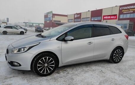 KIA cee'd III, 2013 год, 999 000 рублей, 1 фотография