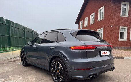 Porsche Cayenne III, 2018 год, 8 900 000 рублей, 3 фотография