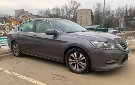 Honda Accord IX рестайлинг, 2013 год, 1 450 000 рублей, 1 фотография