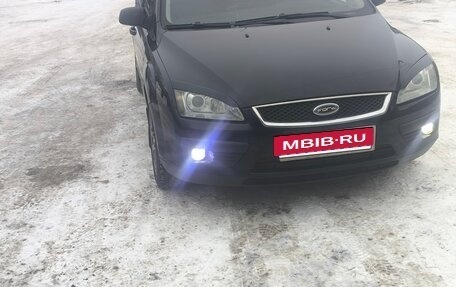 Ford Focus II рестайлинг, 2005 год, 490 000 рублей, 3 фотография