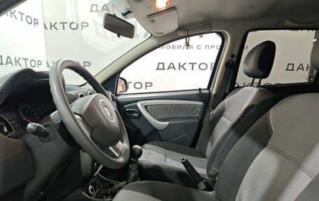 Renault Duster I рестайлинг, 2013 год, 899 000 рублей, 11 фотография