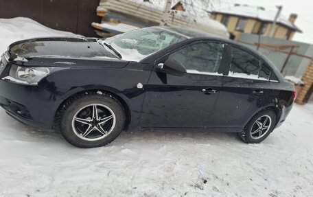 Chevrolet Cruze II, 2012 год, 550 000 рублей, 10 фотография