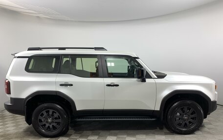 Toyota Land Cruiser Prado, 2024 год, 12 590 000 рублей, 4 фотография