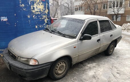 Daewoo Nexia I рестайлинг, 2000 год, 60 000 рублей, 2 фотография